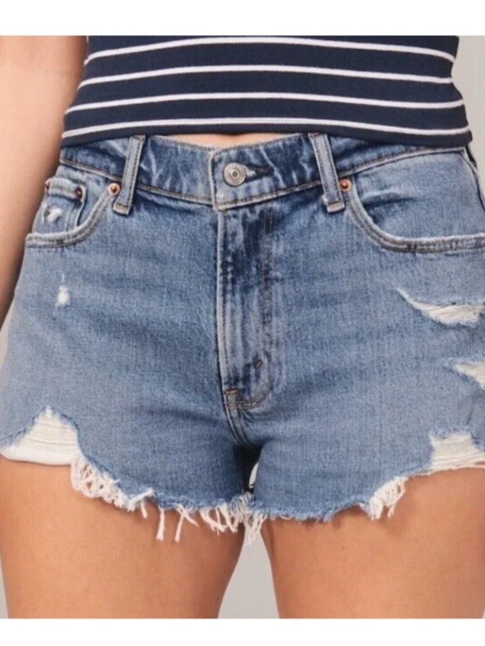 Abercrombie & Fitch The Mom Shorts Mid Rise